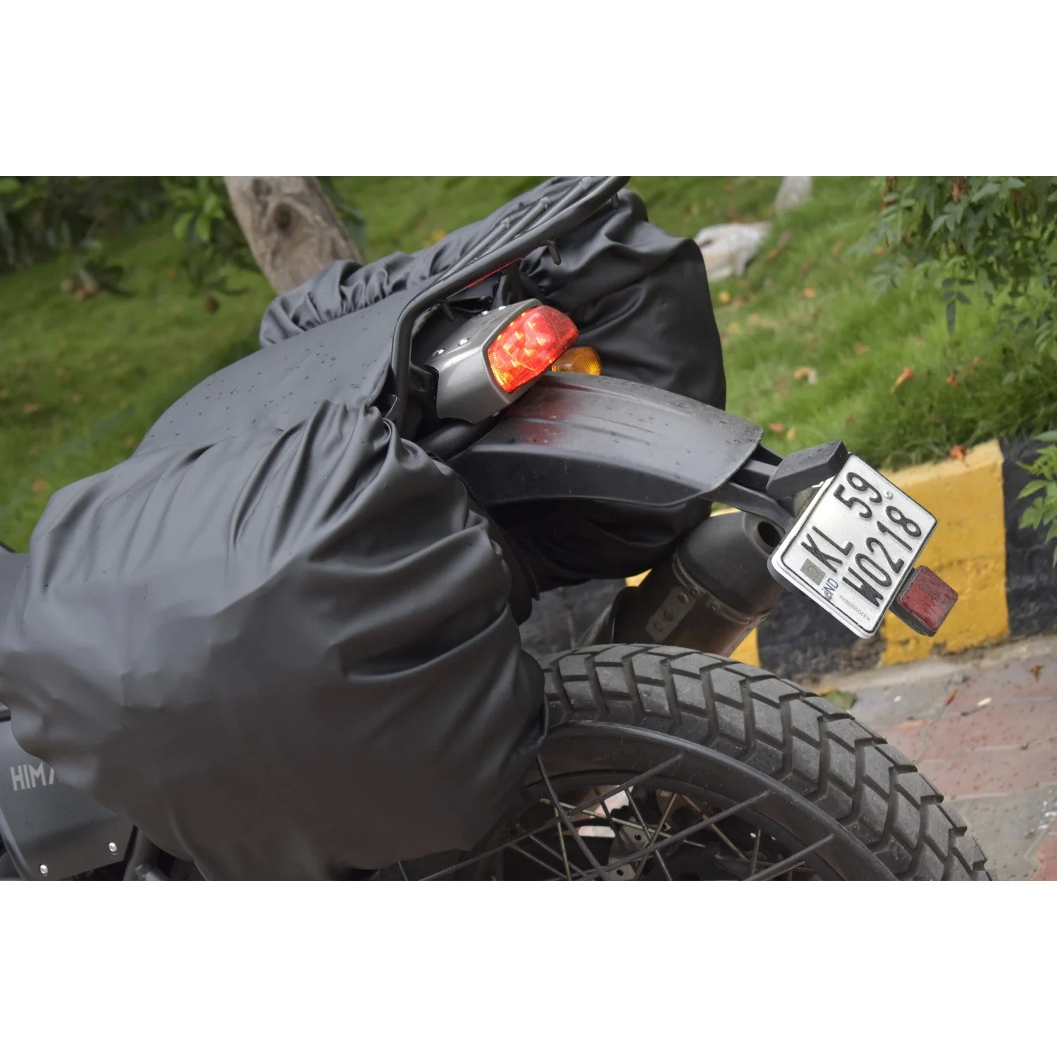 Daytona Convertible Bike Saddle Bag / Trekking Bag - Image 18