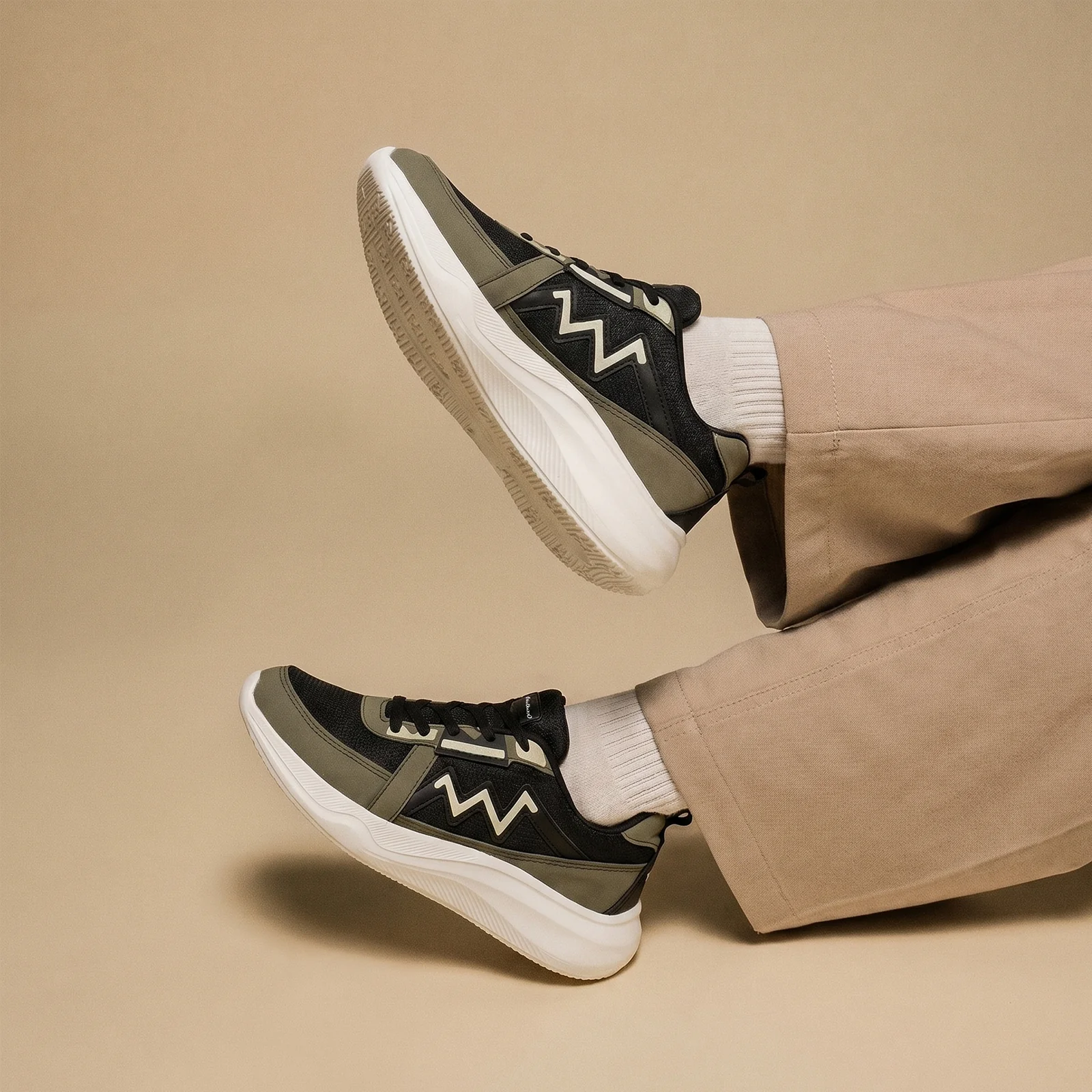 Men's Lace-up Sports Shoe -ONG97006 Black Olive - Image 5