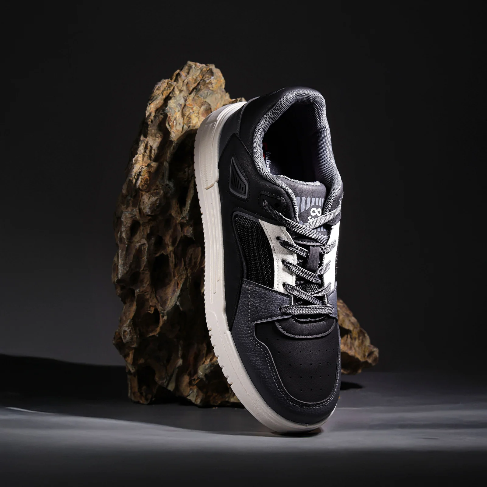 Men's Sports Sneakers - SGE24007 Black - Image 5